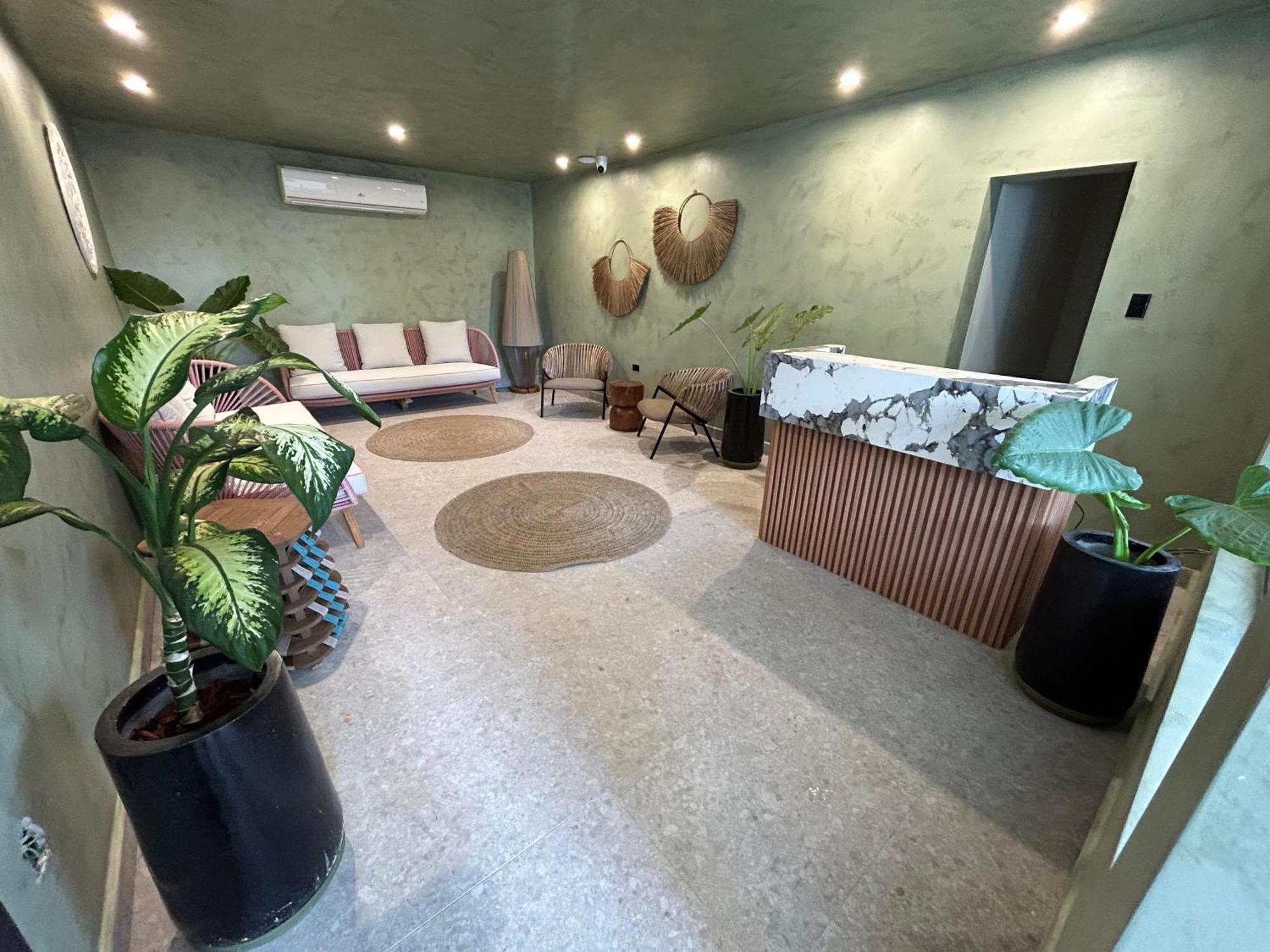 Bali Posh Hotel Pr Carolina Kültér fotó