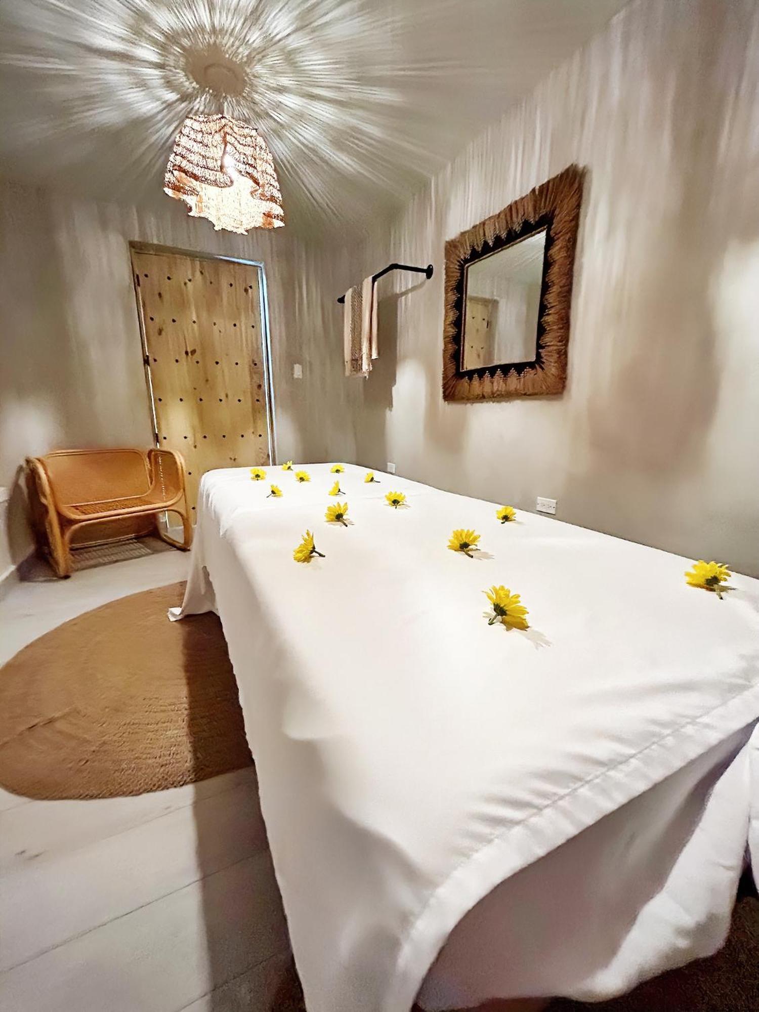 Bali Posh Hotel Pr Carolina Kültér fotó